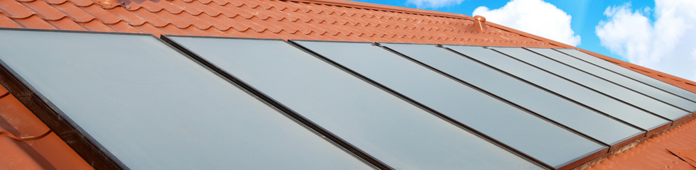 Fissaggio pannelli solari su tetti inclinati